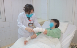 Người phụ nữ 47 tuổi ở Hà Nội bỏng nặng do sử dụng hóa chất thông bồn cầu phát nổ