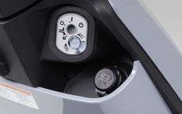 Xe máy điện giá 23,2 triệu đồng trang bị hiện đại, đẹp long lanh chẳng kém SH Mode, Vision, rẻ chỉ như xe số Wave Alpha