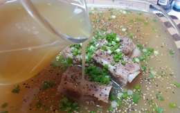 3 loại nước là 'kẻ cắp canxi' nếu uống nhiều: Loại cuối cùng người Việt tưởng bổ xương