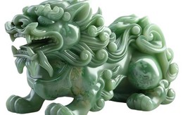 Vật phẩm phong thủy giúp tăng tài lộc khi đặt trên bàn làm việc tại nhà