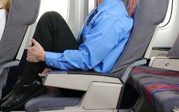 Lý do không phải ai cũng được ngồi ghế cạnh cửa thoát hiểm trên máy bay: Tiêu chuẩn nào cho hành khách ngồi gần cửa thoát hiểm?
