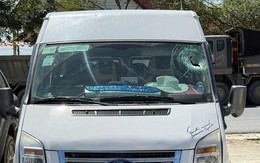 Truy tìm xe tải để rơi đá xuống xe khách khiến một người nước ngoài tử vong