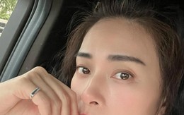 Ngô Thanh Vân bật khóc kể hành trình mang thai khó