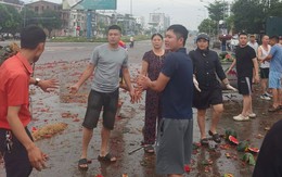 Hậu cảnh tượng xúc động sau vụ tai nạn: Tài xế xe chở dưa hấu đã tử vong