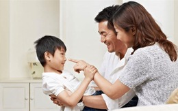 Cha mẹ của những đứa trẻ 'giàu có' thường xuyên nói 8 câu