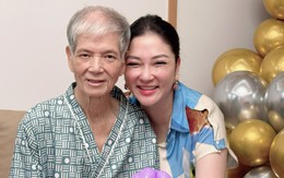 Hoa hậu Nguyễn Thị Huyền vẫn chưa nguôi ngoai nỗi đau mất bố