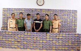Bắt 2 đối tượng buôn bán gần 1,5 tấn pháo nổ
