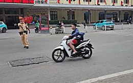 Khởi tố thanh niên lạng lách theo đoàn khách quốc tế, đâm xe vào Công an