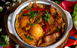 Thịt ba chỉ đem kho chung với thứ này, có ngay món ngon vừa độc lạ vừa ấm bụng ngày mưa