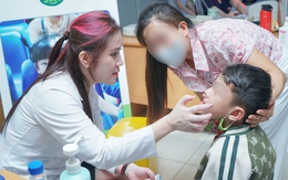 Tìm lại nụ cười, hành trình nhân văn cho trẻ em mắc dị tật khe hở môi, vòm miệng