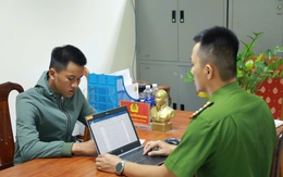 Chiếm đoạt hàng trăm tài khoản Facebook để nhắn tin mượn tiền