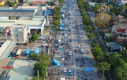 Dòng phương tiện nối đuôi nhau trở lại Hà Nội sau kỳ nghỉ lễ 30/4-1/5