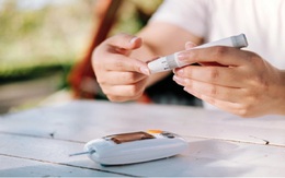 Nắng nóng, 3 việc người bệnh tiểu đường nên làm để ổn định đường huyết, phòng ngừa biến chứng