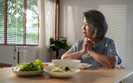 Sống cùng con cái khi về già, có '4 không' cha mẹ nhất định phải ghi nhớ