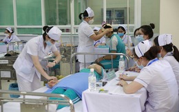 Tin sáng 9/5: Không khí lạnh chuẩn bị tràn xuống miền Bắc; Bé trai 10 tuổi bị cành cây rơi trúng đầu ở TP.HCM vẫn thở máy, hôn mê sâu