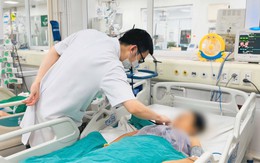 Người phụ nữ 61 tuổi ở Hải Dương nguy kịch do thói quen chữa đau khớp nhiều người hay gặp