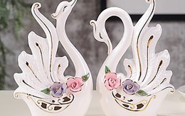 Muốn gia đình ấm êm hạnh phúc, nên trang trí những vật phẩm sau