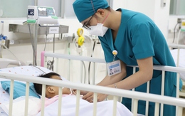 Sốt xuất huyết ở TPHCM tăng gấp 2,5 lần, nhiều trẻ sốc nặng