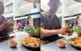 Khách Tây ăn thử 1 món bánh mì rất lạ ở Việt Nam, nhiều người Việt sửng sốt vì lần đầu nghe tên