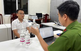 Lời khai của phó chủ tịch UBND thị trấn sản xuất cồn y tế giả ở Hà Nội
