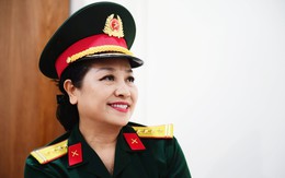 Chuyện chưa kể về NSND Thu Hà - nữ giảng viên mang hàm Đại tá