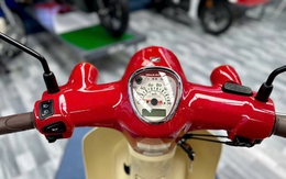 Xe số 110cc Honda Super Cub đẹp cổ điển có ABS, xịn hơn Future về Việt Nam có giá ra sao khiến dân tình xôn xao?