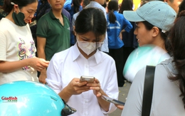 Sử dụng điện thoại, nhiều thí sinh bị đình chỉ trong môn thi đầu tiên kỳ thi tốt nghiệp THPT 2025