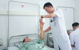 Chóng mặt, buồn nôn, người đàn ông ở Quảng Ninh phải nhập viện khẩn
