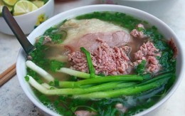Người phụ nữ 43 tuổi bất ngờ suy gan, suy thận vì 1 sai lầm trong lúc ăn phở mà nhiều người Việt mắc phải