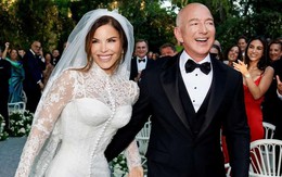 Nữ MC 56 tuổi đẹp lộng lẫy trong đám cưới xa hoa với tỷ phú Jeff Bezos