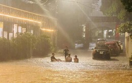 Hình ảnh Thái Nguyên ngập chìm trong biển nước, giao thông tê liệt