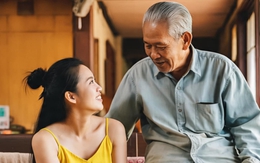 Bố muốn đi bước nữa với bạn thân của tôi