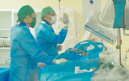 Người đàn ông bị nhồi máu cơ tim cấp lúc nửa đêm được cứu sống nhờ làm tốt việc này