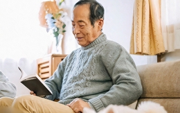 Bố chồng ở bẩn khủng khiếp nhưng không để ai dọn hộ