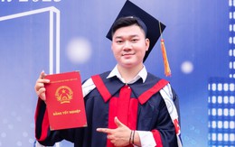 Bố mẹ không biết chữ, con trai vượt hành trình 600km tốt nghiệp thủ khoa đại học