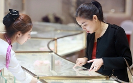 Giao dịch vàng từ 20 triệu đồng/ngày trở lên qua tài khoản: Nhà đầu tư vẫn nhiều trăn trở