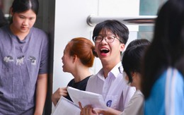Hơn 500 điểm 10 môn Toán: Kỳ thi tốt nghiệp THPT 2025 có gì bất ngờ và điểm chuẩn đại học sẽ ra sao?