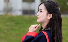 Nhan sắc gây thương nhớ của nữ Thủ khoa toàn quốc khối A00
