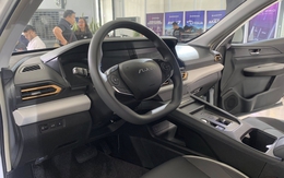 Xe sedan hạng C điện giá 480 triệu đồng đẹp long lanh rẻ ngang xe hạng B Toyota Vios liệu có thay thế Mazda 3, Kia K3 khi ra mắt ở Philippines?