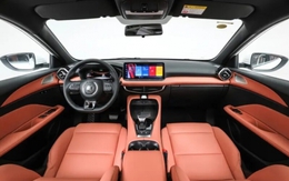 Xe sedan hạng C giá 189 triệu đồng thiết kế sang trọng, rẻ hơn Kia Morning, Hyundai Grand i10, chỉ ngang xe ga Honda SH có gì đặc biệt khi ra mắt ở Trung Quốc? 