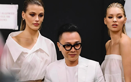 Lần hiếm hoi NTK Công Trí 'khoe' căn nhà cực chất