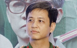 Trung tá Hoàng Công 24 năm làm công an, hạnh phúc bên người vợ thứ hai hơn tuổi