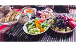 Bữa sáng hôm nay đầy ắp dinh dưỡng của mẹ bầu H’Hen Niê thu hút bao người