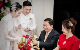 Hương Liên kết hôn