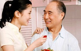 Không vợ con nhưng có tuổi già viên mãn: Câu chuyện cảm động về cụ ông nghèo và đứa trẻ bị bỏ rơi