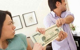 Tôi kiếm bao nhiêu tiền, vợ cũng thấy là quá ít