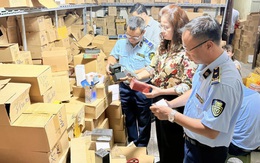 6 tháng đầu năm 2025: Buôn lậu, sản xuất hàng giả ở Hà Nội 'lên ngôi', thương mại điện tử là điểm nóng bán hàng nhiều 'không'