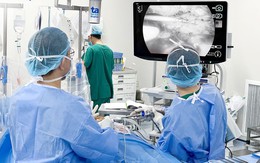 Người đàn ông 50 tuổi suýt hoại tử tay vì viêm tắc mạch máu thừa nhận 1 sai lầm nhiều nam giới Việt mắc phải