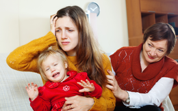 Gửi con về quê hơn 1 tuần, nàng dâu vội đón lên vì câu nói của mẹ chồng