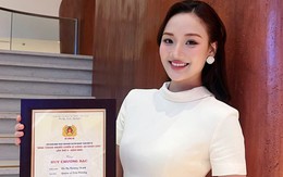 Á hậu quê Hưng Yên vừa nhận HCB Liên hoan Nghệ thuật Sân khấu chuyên nghiệp toàn quốc